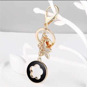 Keychain clover leaf NWT